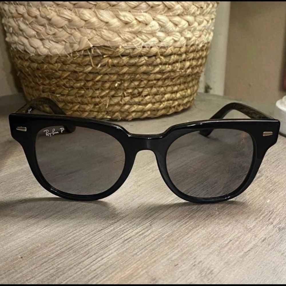 Rayban Meteor sunglasses